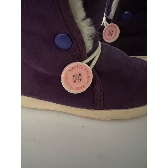 Native Kid/Girl's Luna Beetle Faux Fur Lined Purple/Bone Winter Boots Size C7 - Picture 10 of 14